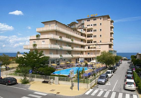 Hotel Man Lido Di Savio Eksteriør billede
